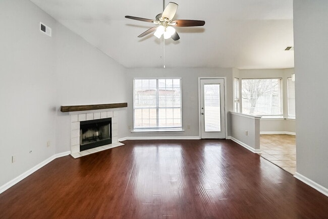 Photo - 12829 Fox Bend Ln