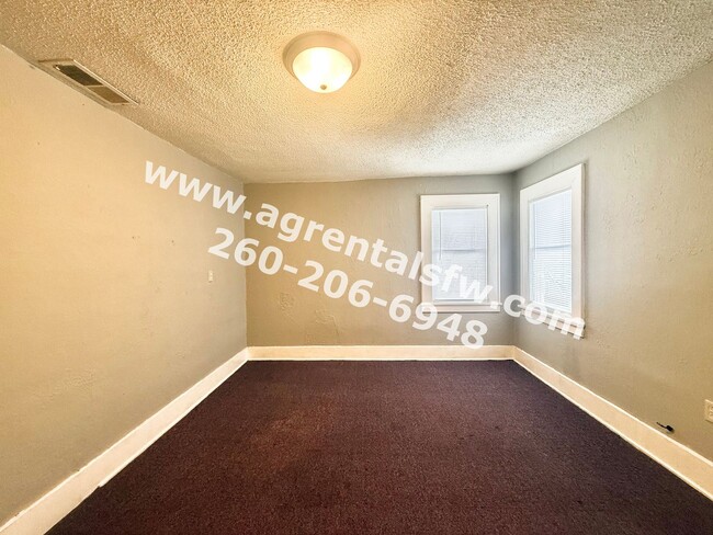 Photo - 209 S West St Unit #2