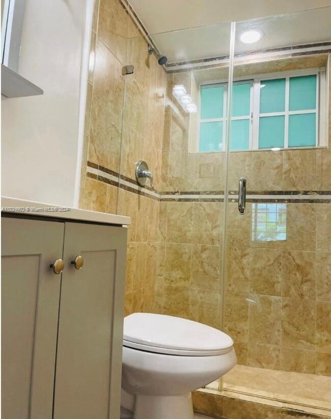 Photo - 1135 92nd St
