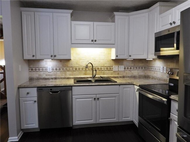 Photo - 2630 Birchwood Ln