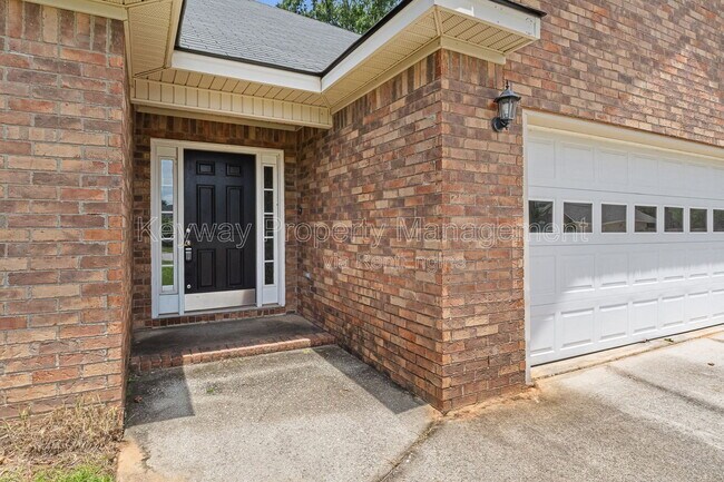 Photo - 633 Ventana Dr