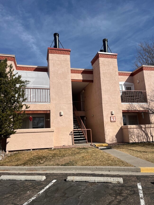 Building Photo - 2501 W Zia Rd Unit 1201