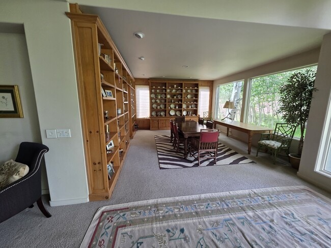 Photo - 314 Elkhorn Rd