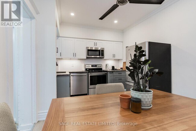 Photo - 37 Rusholme Rd