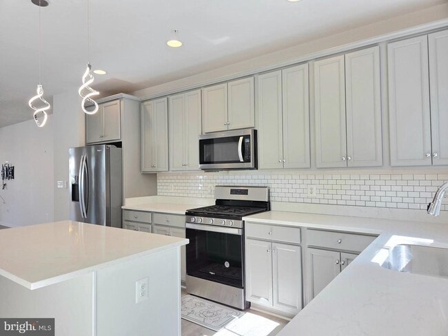 Photo - 13146 Dowdens Sta Wy