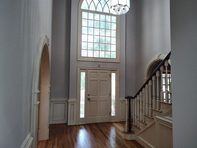 Photo - Stunning home located in the Popular Piper Glenn Community!