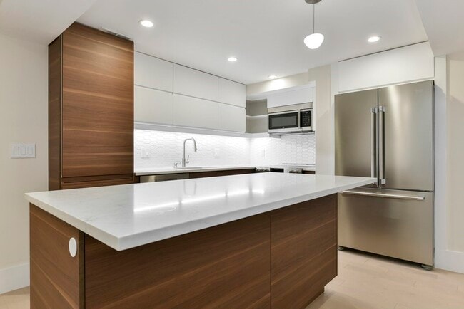 Photo - 55 Clarendon St Unit 1