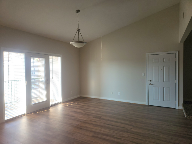 Photo - 885 Forest Ave Condo Unit 302