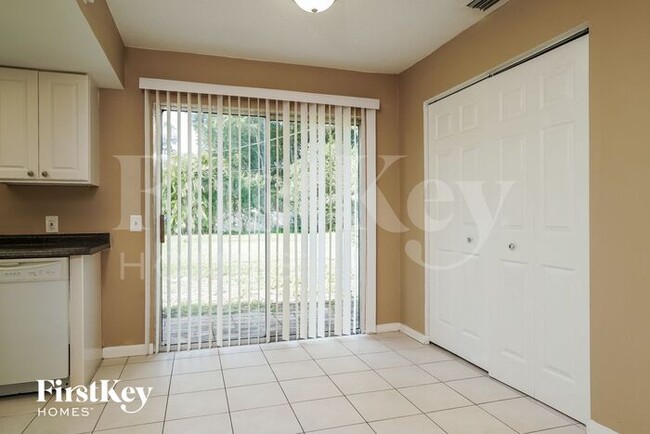 Photo - 67 Victoria Dr