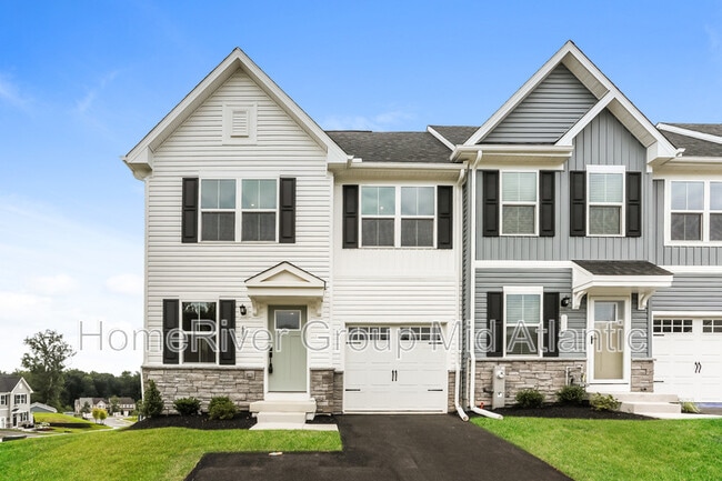 Photo - 600 Augustine Ct Townhome