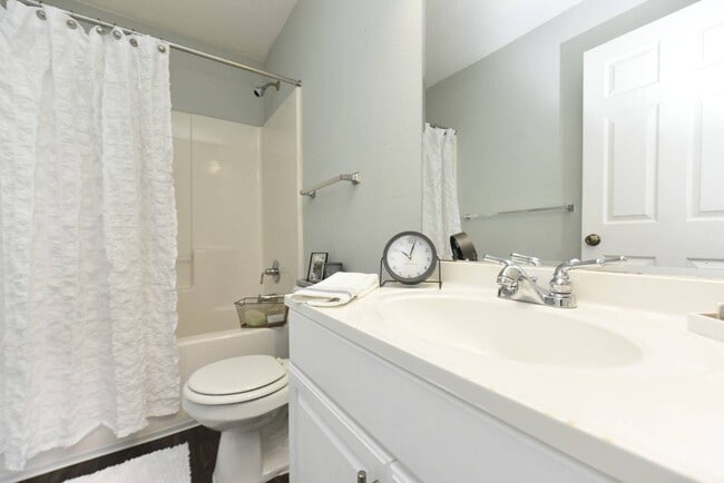 Spring Hill Townhomes