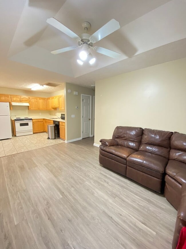 Photo - Comfort Meets Convenience in This 2 Bed, 2 Bath