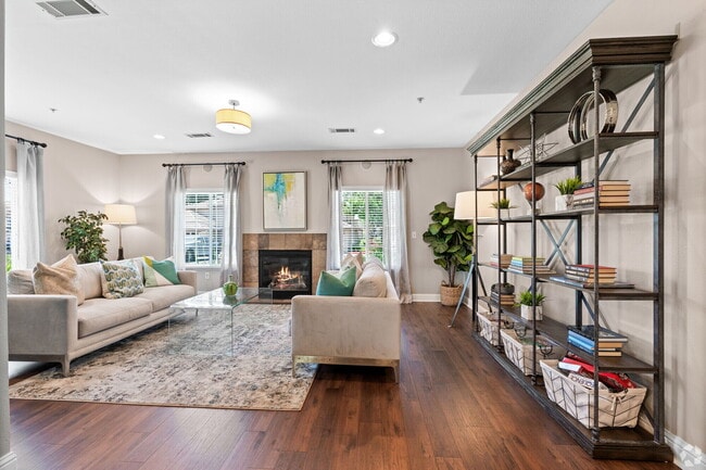 Building Photo - Arbor Ridge