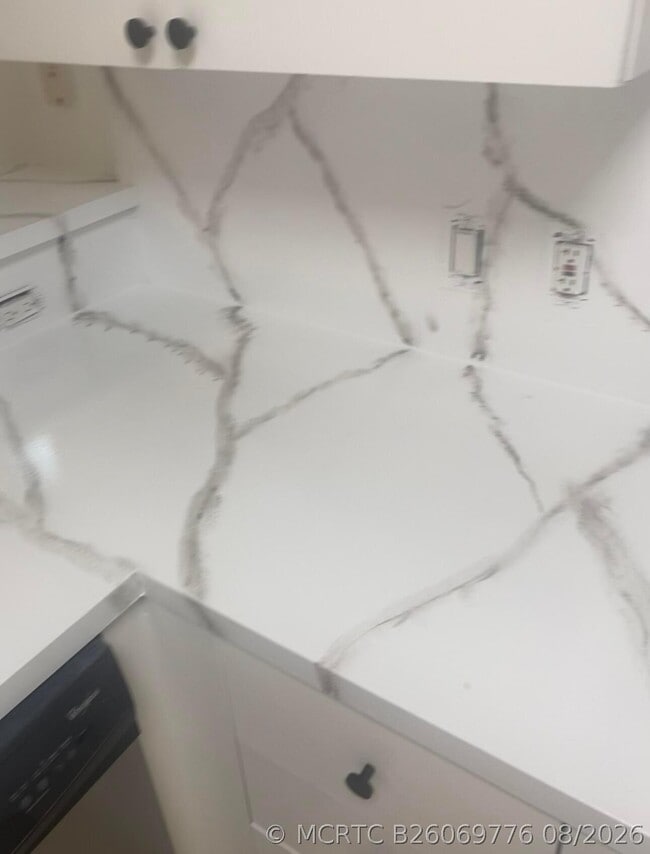 3740 N Jog Rd Unidad 106