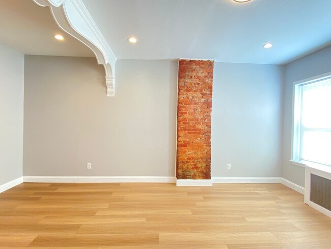 Photo - 1834 S 19th St