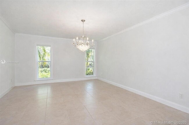 Photo - 5701 SW 136th St