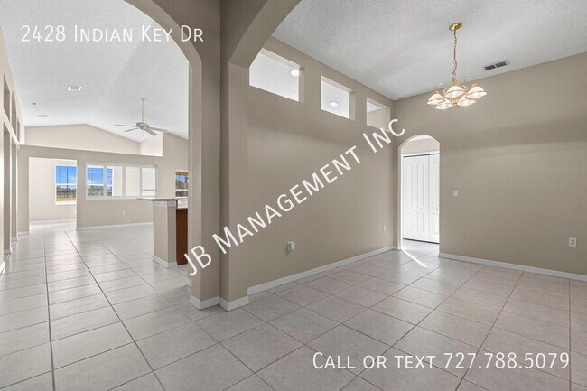 Photo - 2428 Indian Key Dr