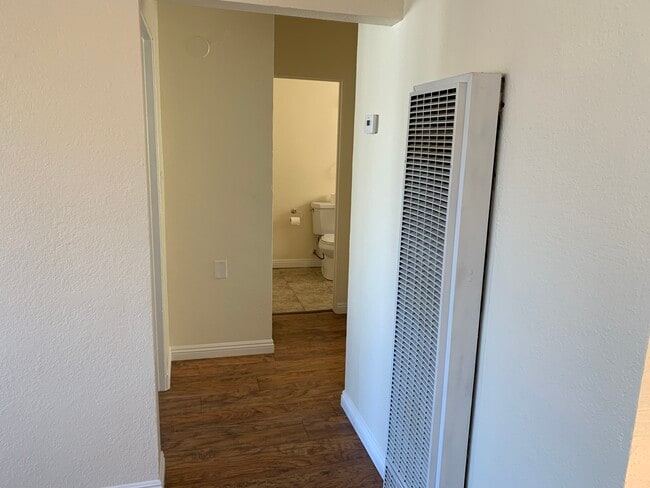 Photo - 3043 Franklin Ave Unit 3043