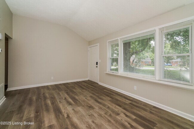 Photo - 9211 Aristides Dr