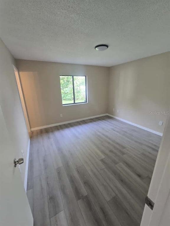 Photo - 611 Bay Ave