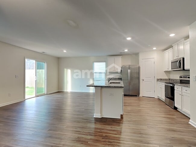 Photo - 6041 Mason Tucker Dr