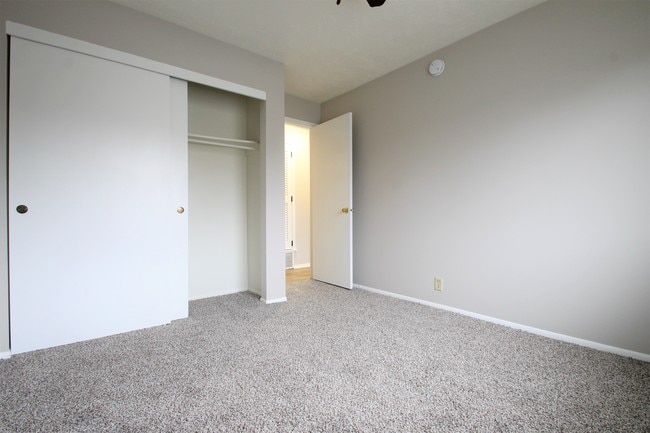 Photo - Cornhusker Creek Apartments