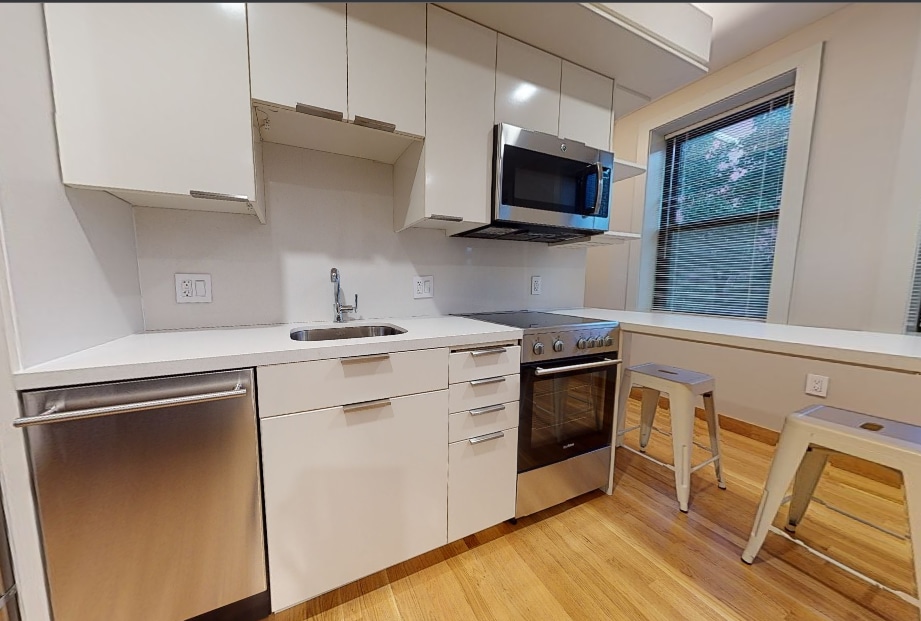 Photo - 116 Mount Auburn St Unit 32
