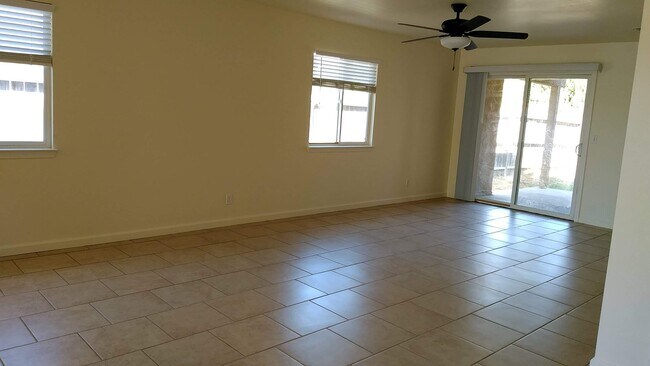 Photo - 2146 Blossom Ave