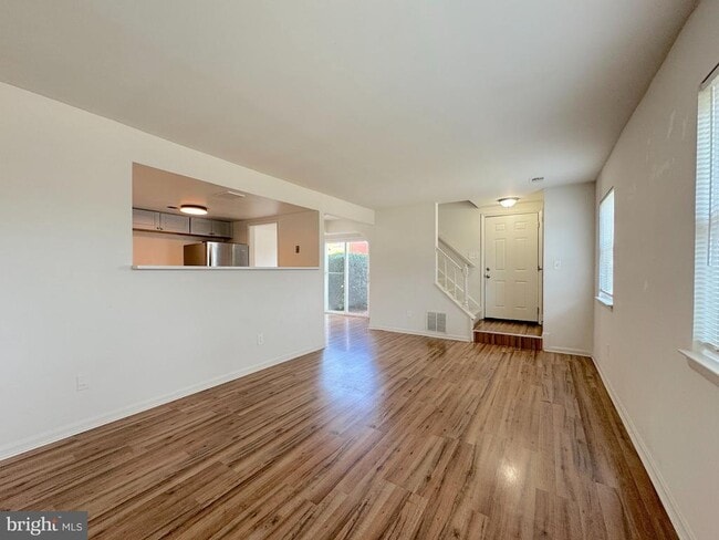 Photo - 9503 Hagel Cir
