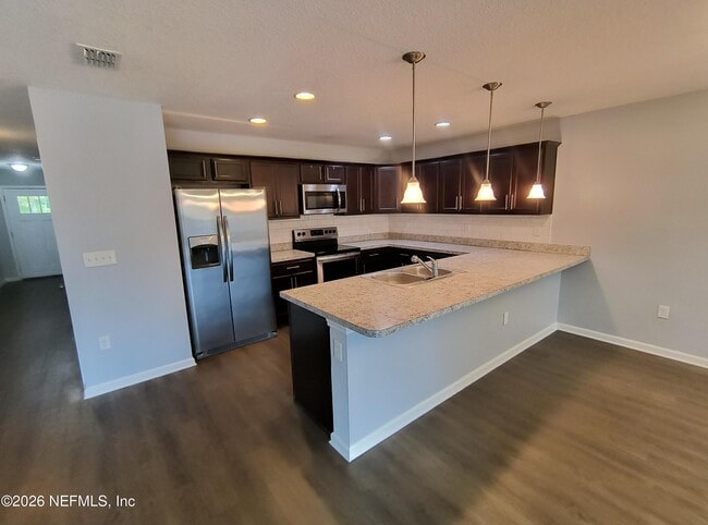 Photo - 1211 Sarahs Landing Dr