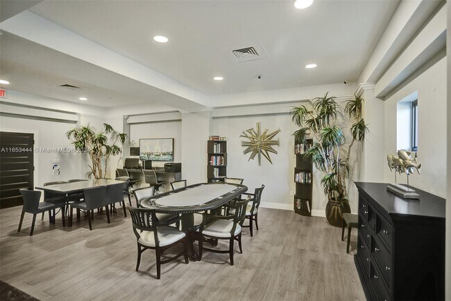 Building Photo - 2501 S Ocean Dr Unit 302 Rental
