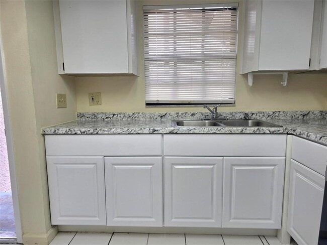 Photo - 4007 Ashford Green Pl Unit E103