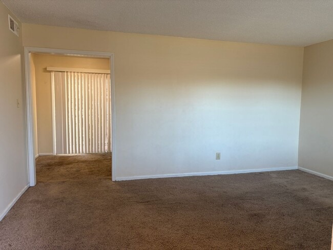 Photo - 1 Bedroom, 1 Bathroom Condo in High Point!