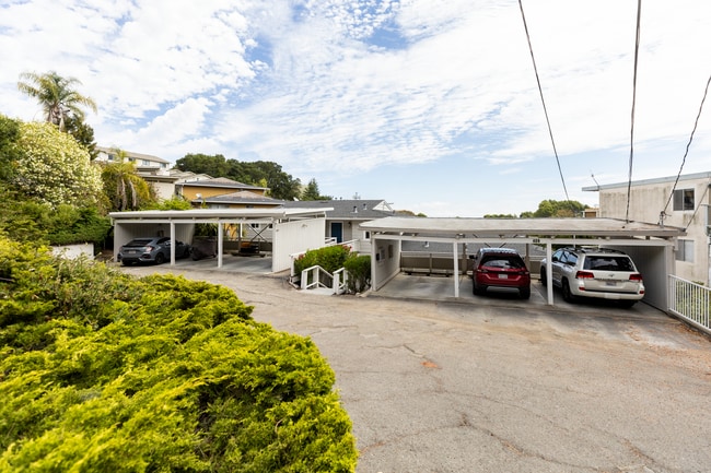 Building Photo - 409 Portofino Dr Unit 2