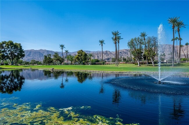 Building Photo - 21 Dartmouth Dr