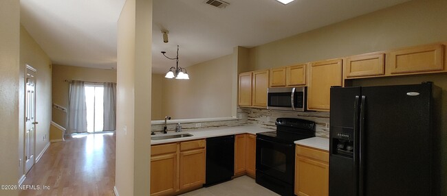 Photo - 537 Scrub Jay Dr