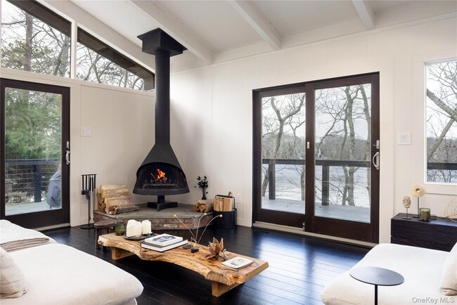 Photo - 15 Lake View Ct