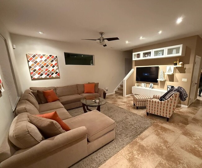 Photo - 7215 35th Ln E