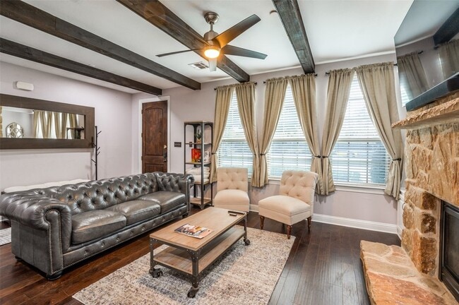 Photo - 5707 Headquarters Dr