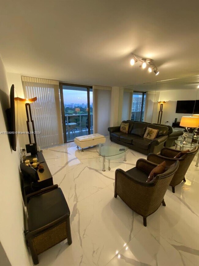 Photo - 3675 N Country Club Dr