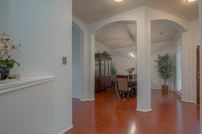 Photo - 7302 Colony View Ln