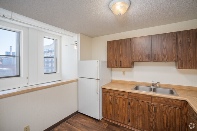 Photo - Heritage House