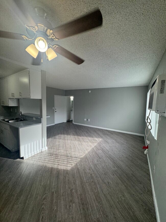 Casa Royale Apartments