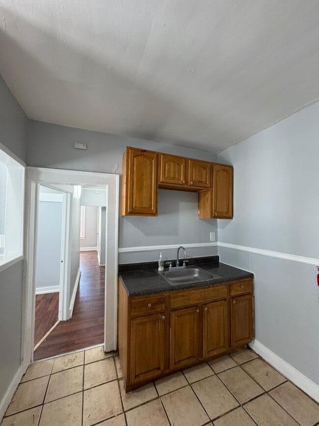 Photo - 22 McKay Ave Apartments Unit 1
