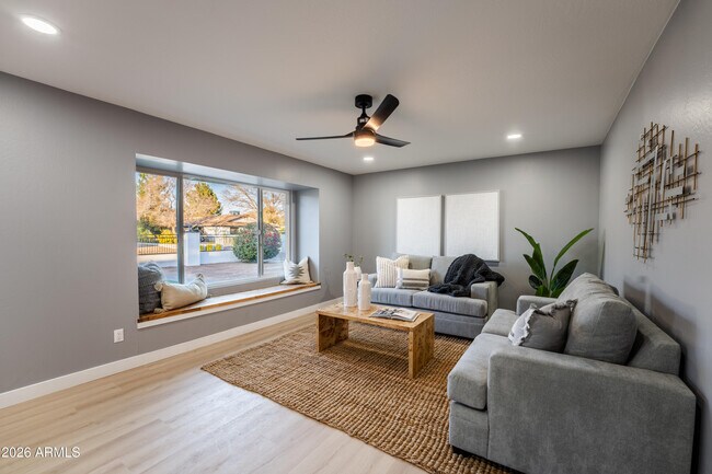 Photo - 1743 W Butler Dr