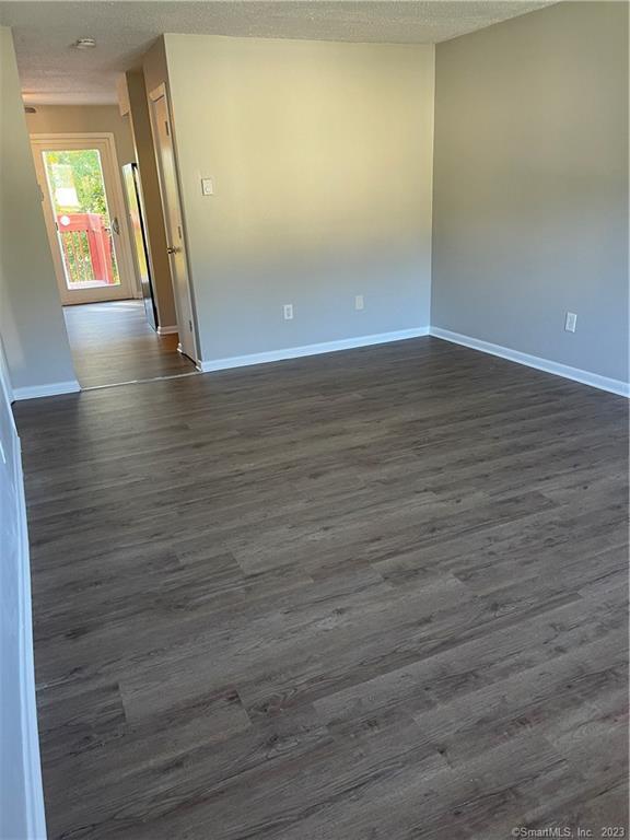 Photo - 126 Rhoda Ln