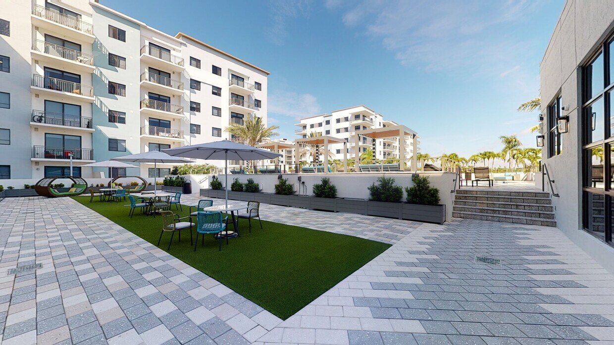 Photo - The Rise at Plantation Walk Apartments