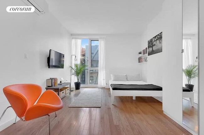 Building Photo - 362 W 127th St Rental