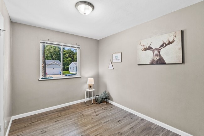 10 Valley Rd