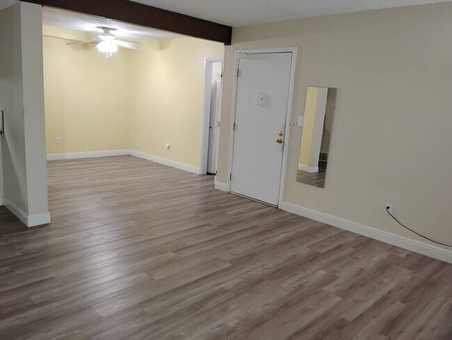 12153 Melody Dr Unit 103